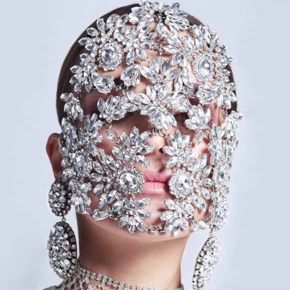 CaliShadow Accessories - Crystal Full Face Mask Women Halloween Mask Masquerade Rhinestone Face Jewelry